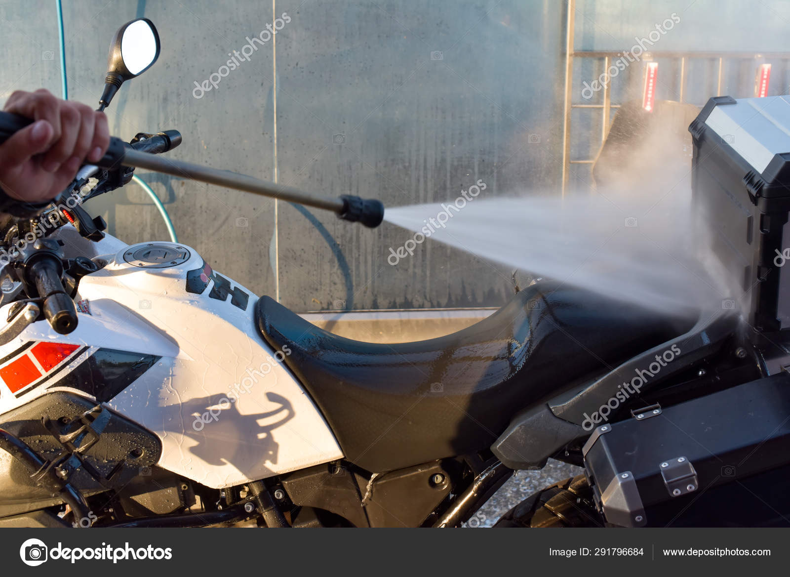Как правильно помыть мотоцикл - avtotachki