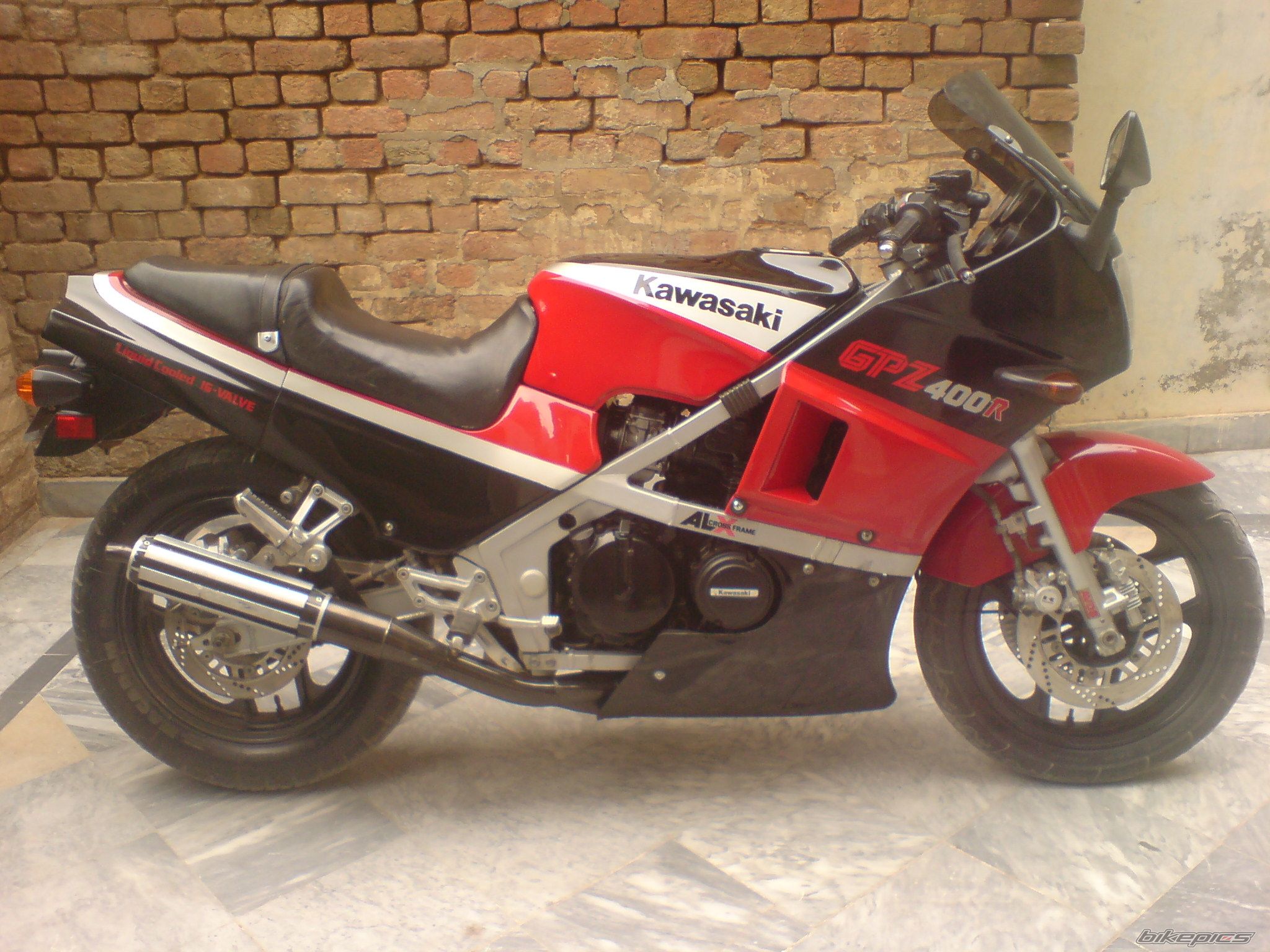 Обзор мотоцикла kawasaki gpz 500 (gpz500s, ex 500, ninja 500r)