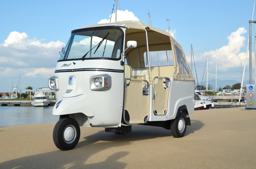 Piaggio Ape 50 кемпер