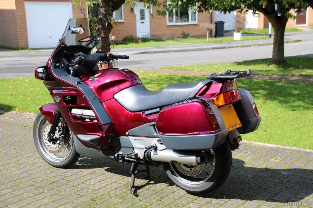 Мотоцикл хонда st 1100 pan european