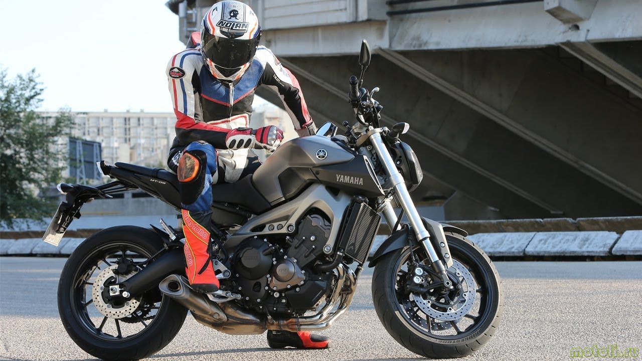 Тест-драйв мотоцикла Yamaha MT-09 Tracer