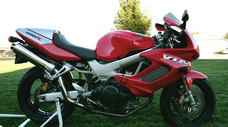 Обзор мотоцикла honda vtr 1000 f (firestorm, superhawk) — bikeswiki - энциклопедия японских мотоциклов
