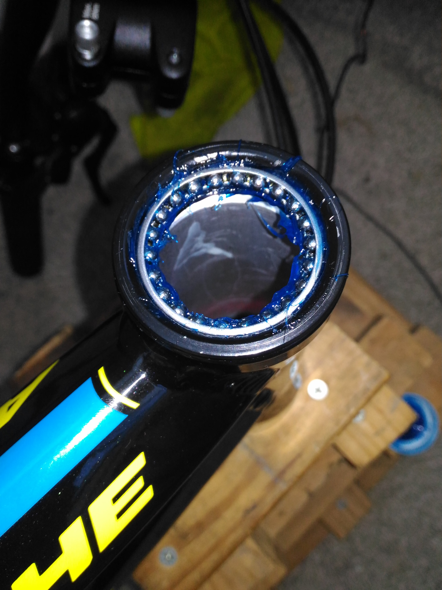 Ремонт велосипеда: как перебрать резьбовую рулевую колонку