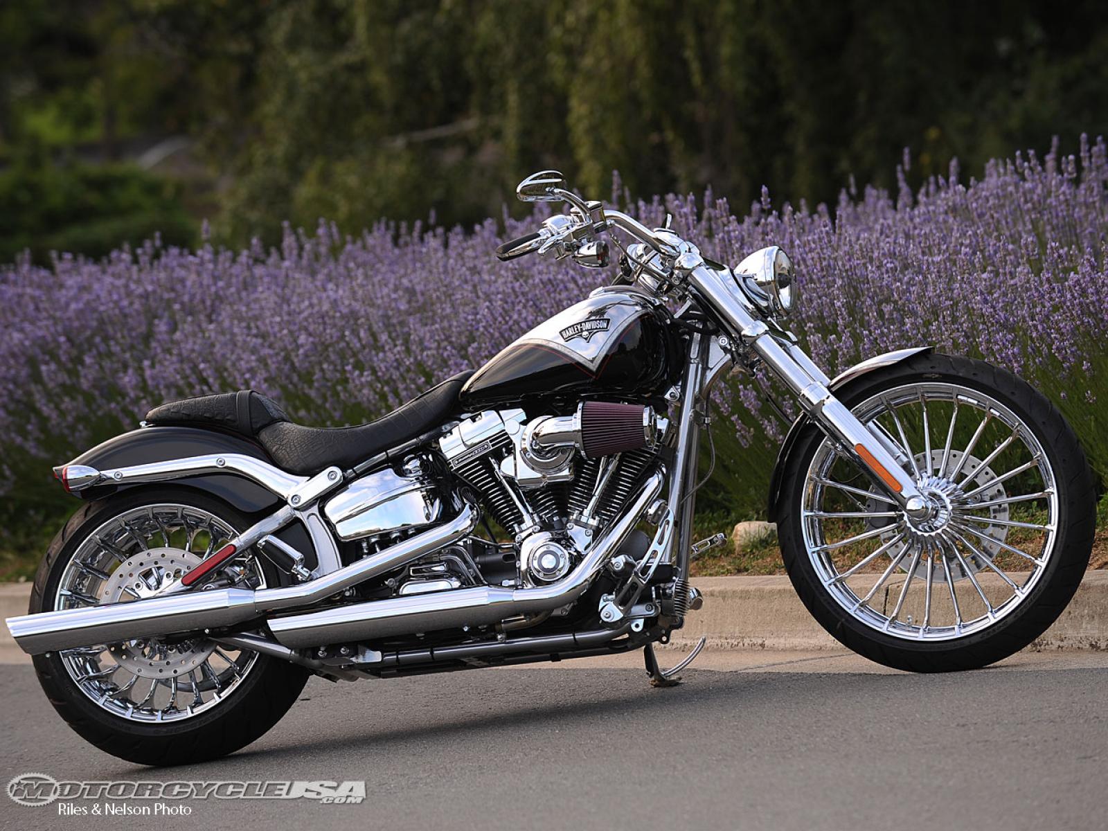 Информация по мотоциклу harley-davidson cvo breakout