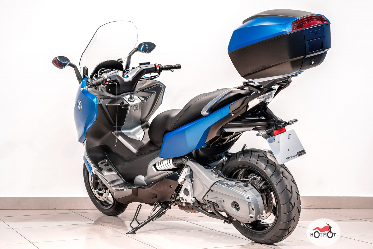 Обзор bmw c 600 sport - motorcycle.com - производитель 2021