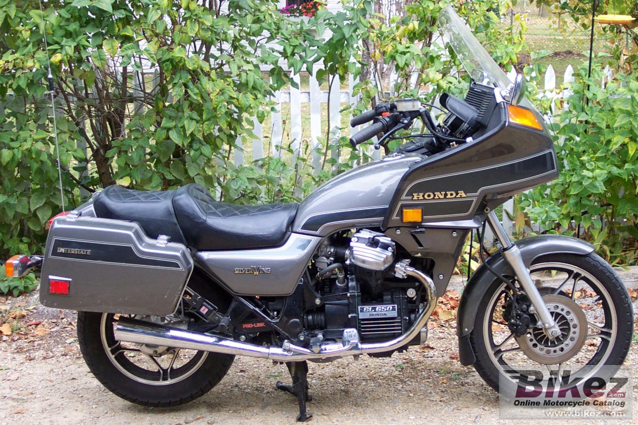 Мотоцикл honda gl 650 silver wing interstate 1983 обзор