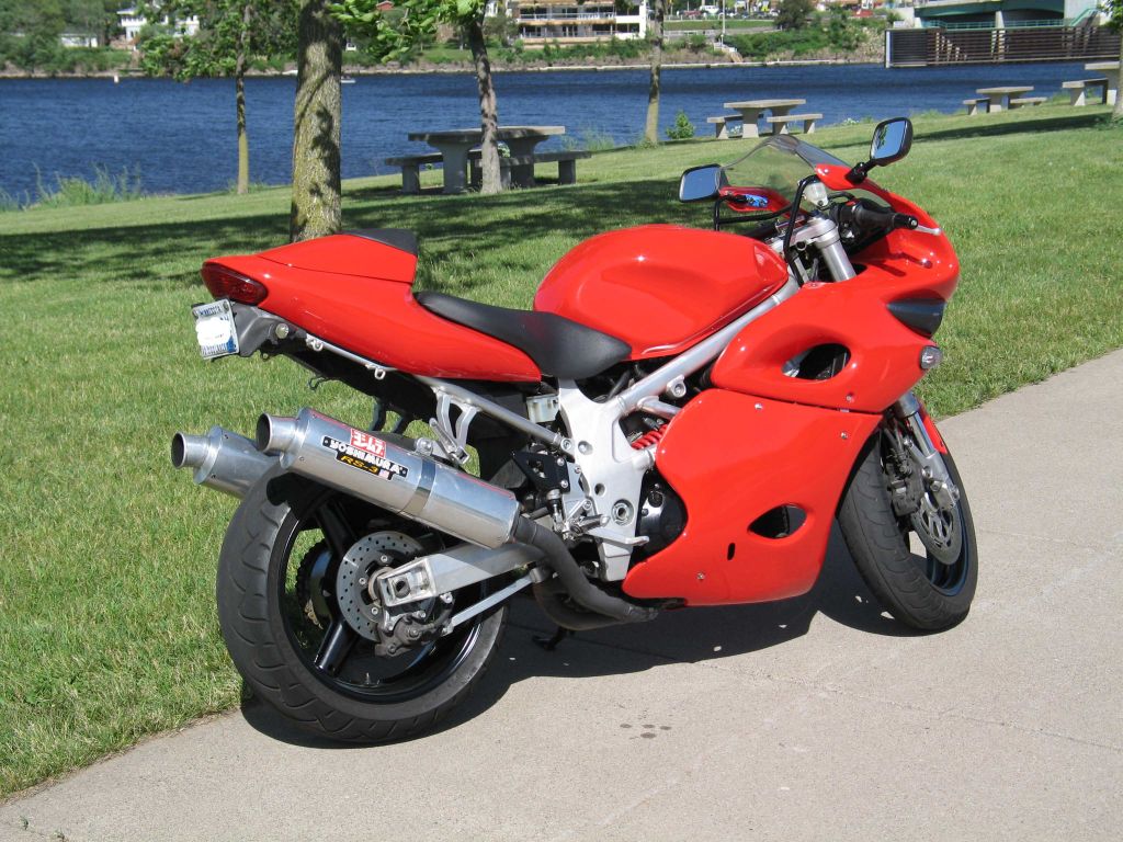 Мотоцикл suzuki tl 1000 s 1998