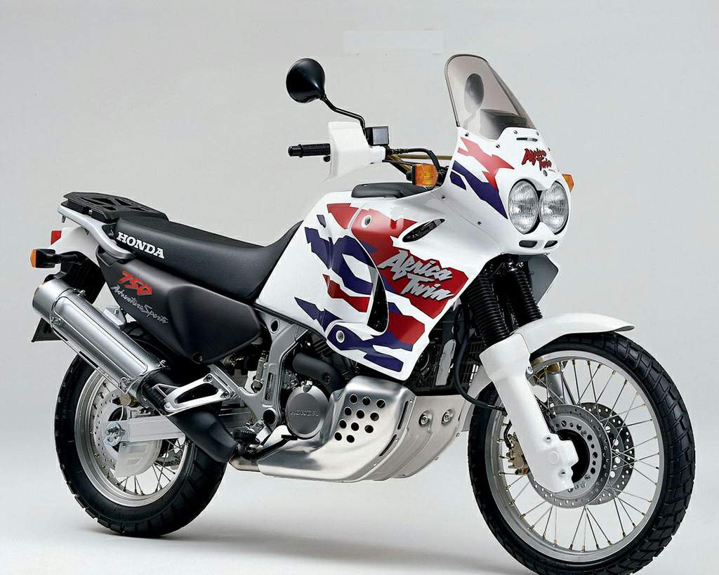 Honda crf1000l africa twin: review, history, specs