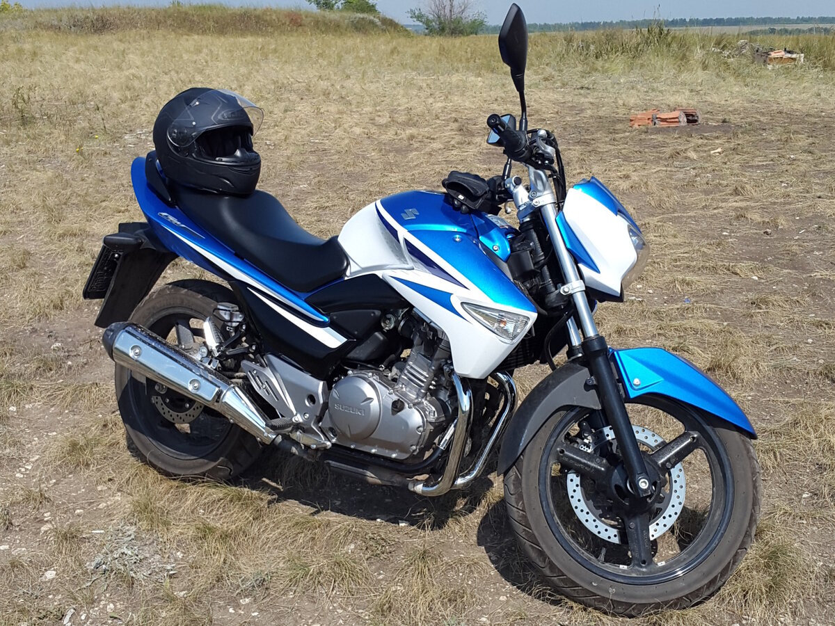 Мотоцикл suzuki gsr 250